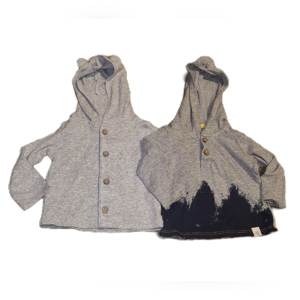 💓3/$15 Set of 2 Boy's 6 Months Lightweight Hooded Jackets